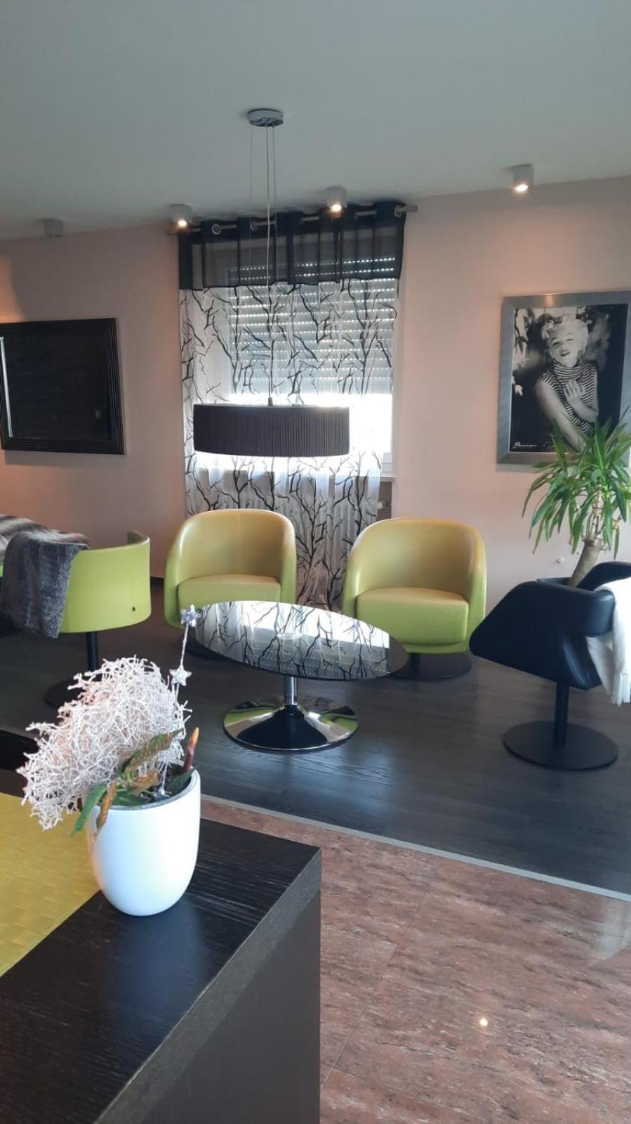 Modern Art Im Zentrum Weiden Apartment *